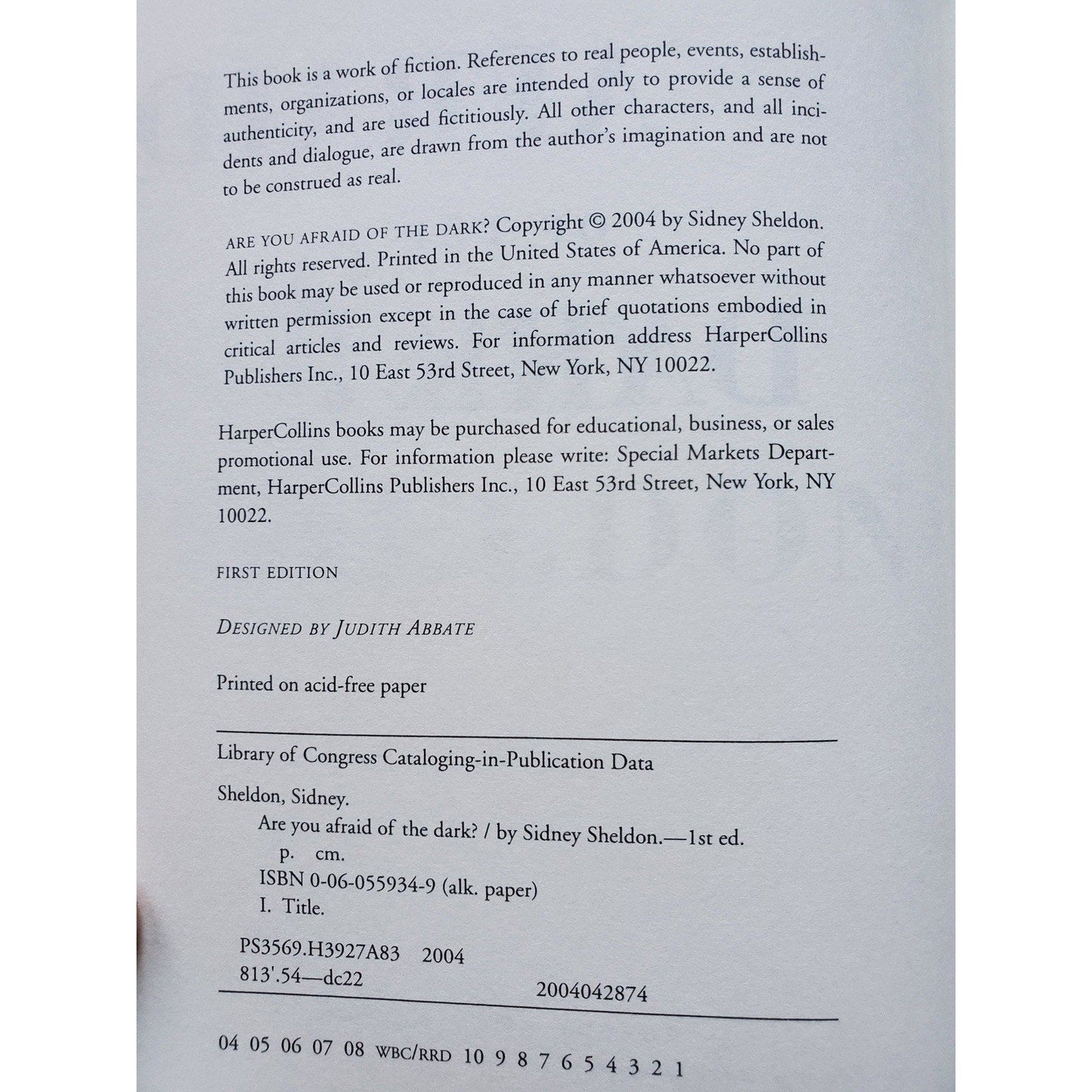 Are You Afraid of the Dark ? Sidney Sheldon First Edition Hardcover 2004 - Humphrey's Book Den