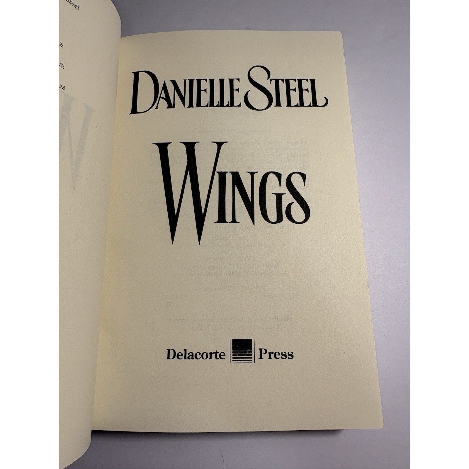 Danielle Steel Hardcover Lot 3 First Printings Crossings Wings Echoes - Humphrey's Book Den