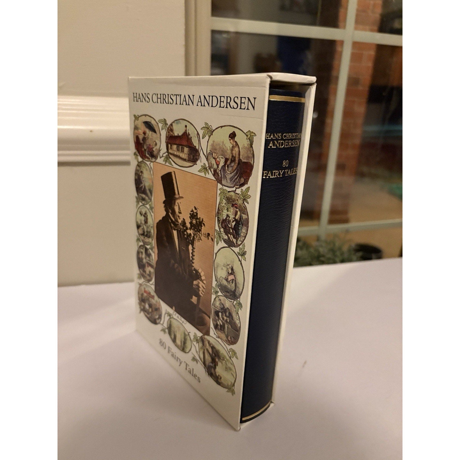 Hans Christian Andersen 80 Fairy Tales Host & Son 2013 Slipcase Illustrated - Humphrey's Book Den