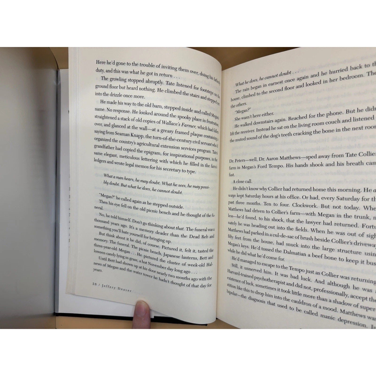 Jeffery Deaver – Speaking in Tongues SIGNED 1st Edition 1st Printing HC/DJ - Humphrey's Book Den