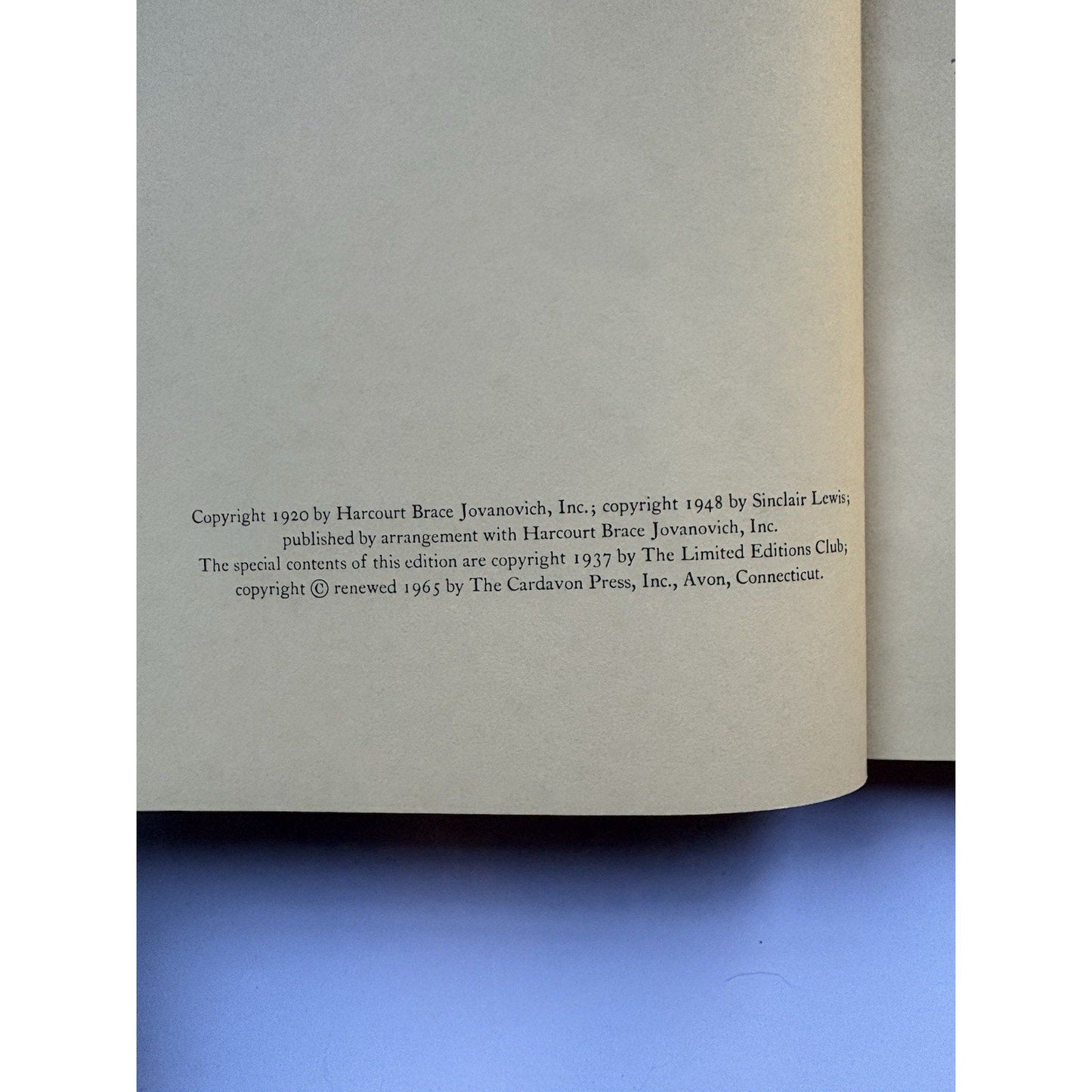 Main Street | by Sinclair Lewis | Heritage Press | 1965 | HC/SC | Sandglass - Humphrey's Book Den