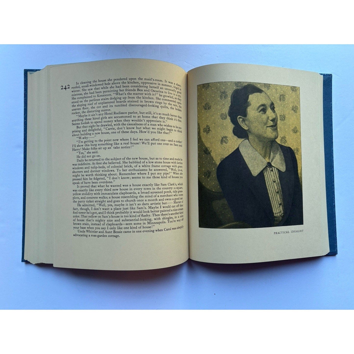 Main Street | by Sinclair Lewis | Heritage Press | 1965 | HC/SC | Sandglass - Humphrey's Book Den