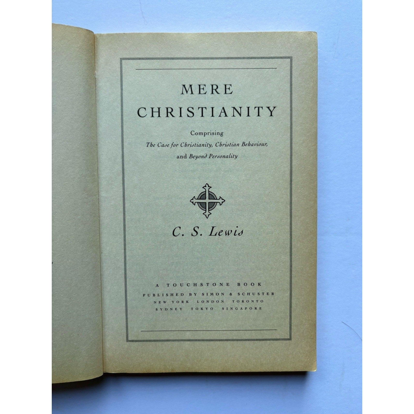 Mere Christianity by C.S. Lewis 1996 First Touchstone Edition Apologetics - Humphrey's Book Den